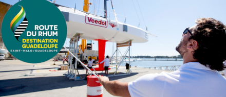EPISODE 3 : LA MISE A L'EAU DU BATEAU - Route du Rhum 2018